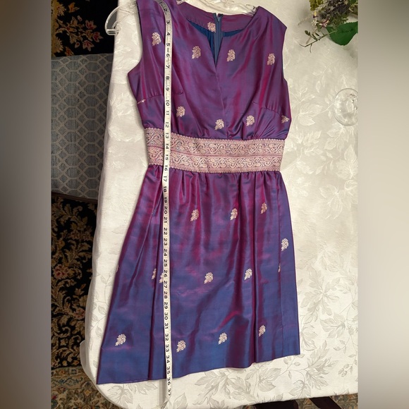 Vintage silk dress and matching coat and scarf - Picture 7 of 9